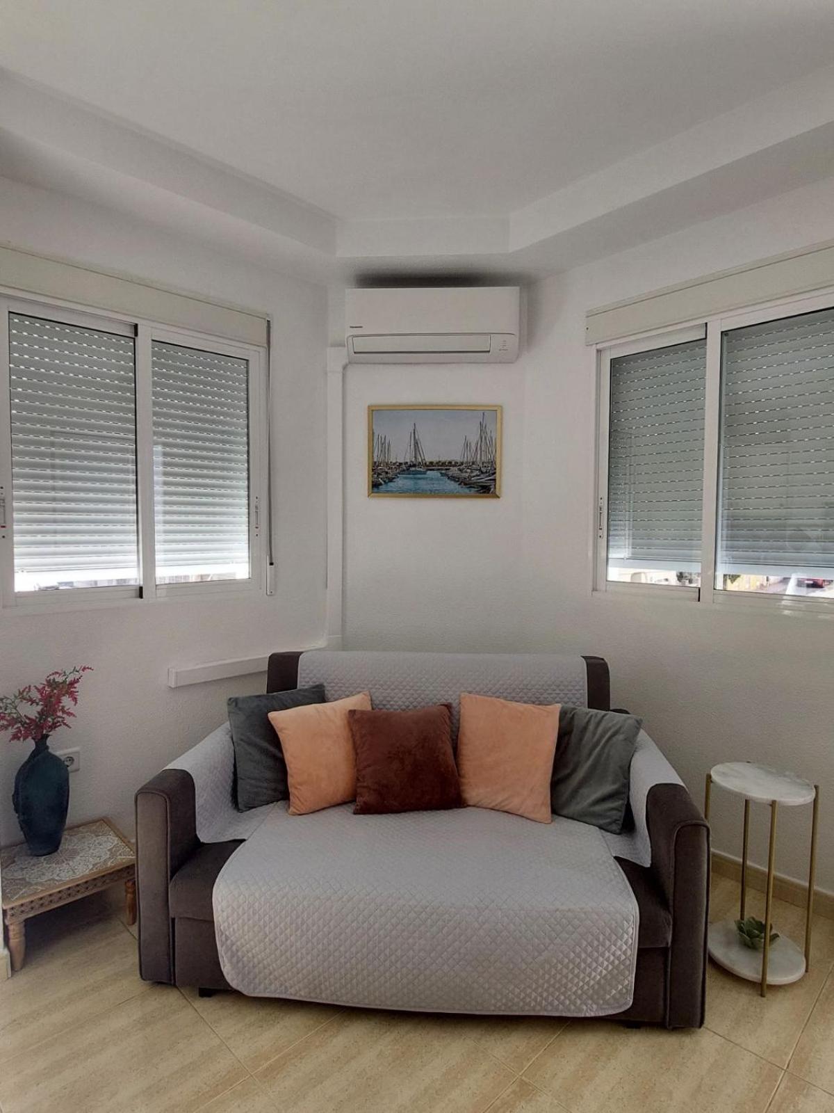 Apartment Near Sea Nortico 5 Torrevieja Spain Εξωτερικό φωτογραφία